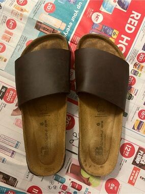 Brown’s Leather Slide Sandals